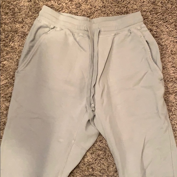 TKEES • The Jogger - Picture 3 of 5